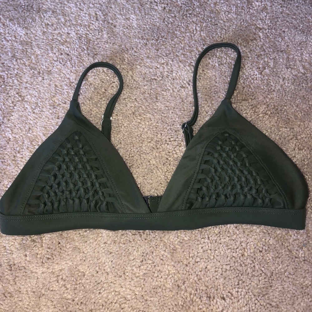 Bikini top